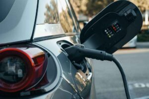 Auto elettrica pronta a riscrivere le regole del gioco