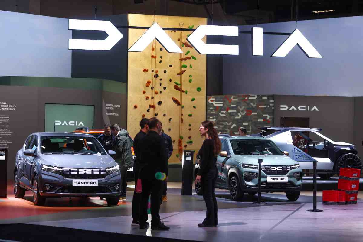 Dacia richiamo auto a GPL