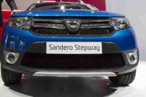 La Dacia si lancia nell’inferno verde del Nurburgring