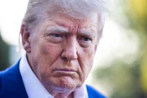 Trump elimina le auto elettriche