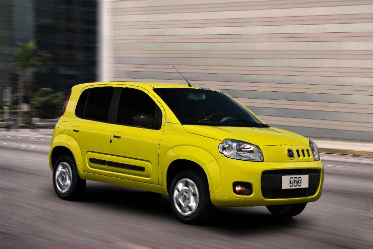 FIAT Uno compie 15 anni
