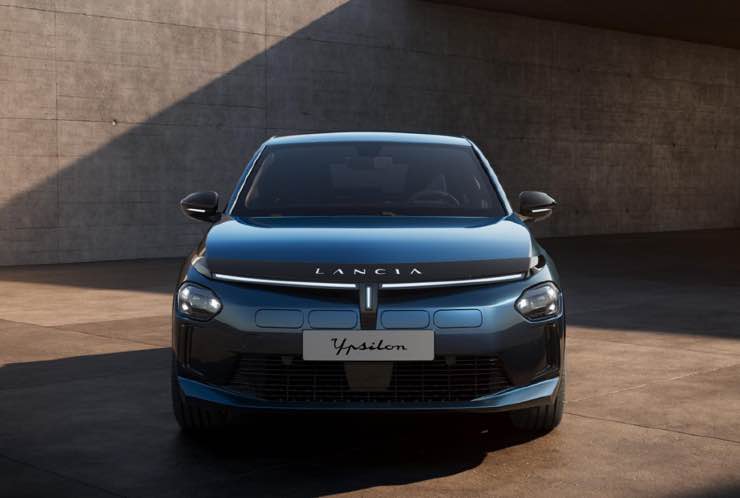 Lancia Ypsilon operaio stipendio