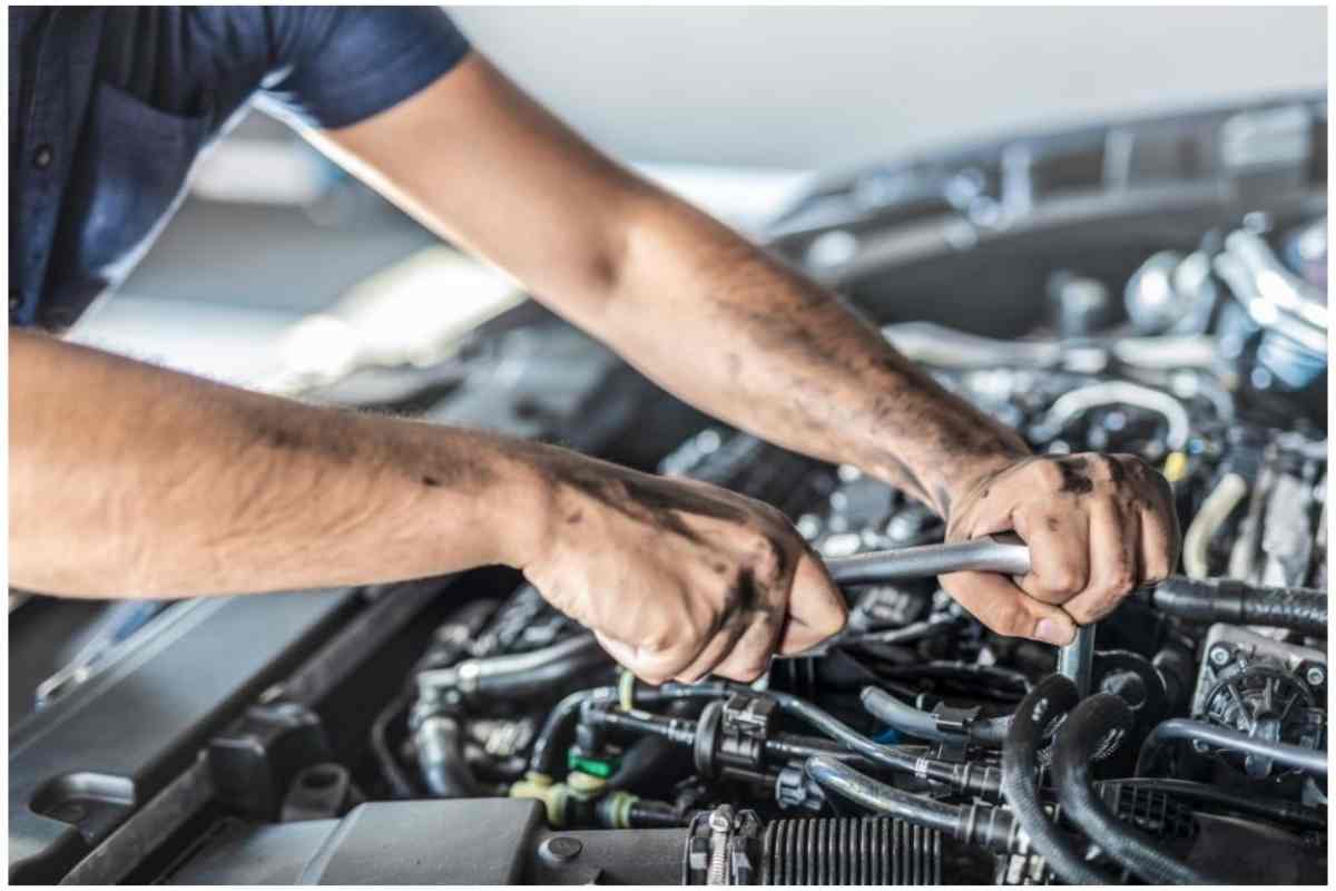 Motore dura accusa del manager