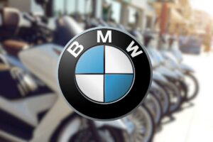 BMW prova il tutto per tutto