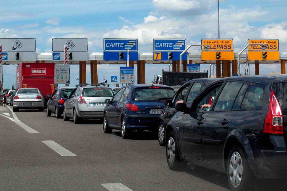 Telepass cosa fare se la sbarra non si alza