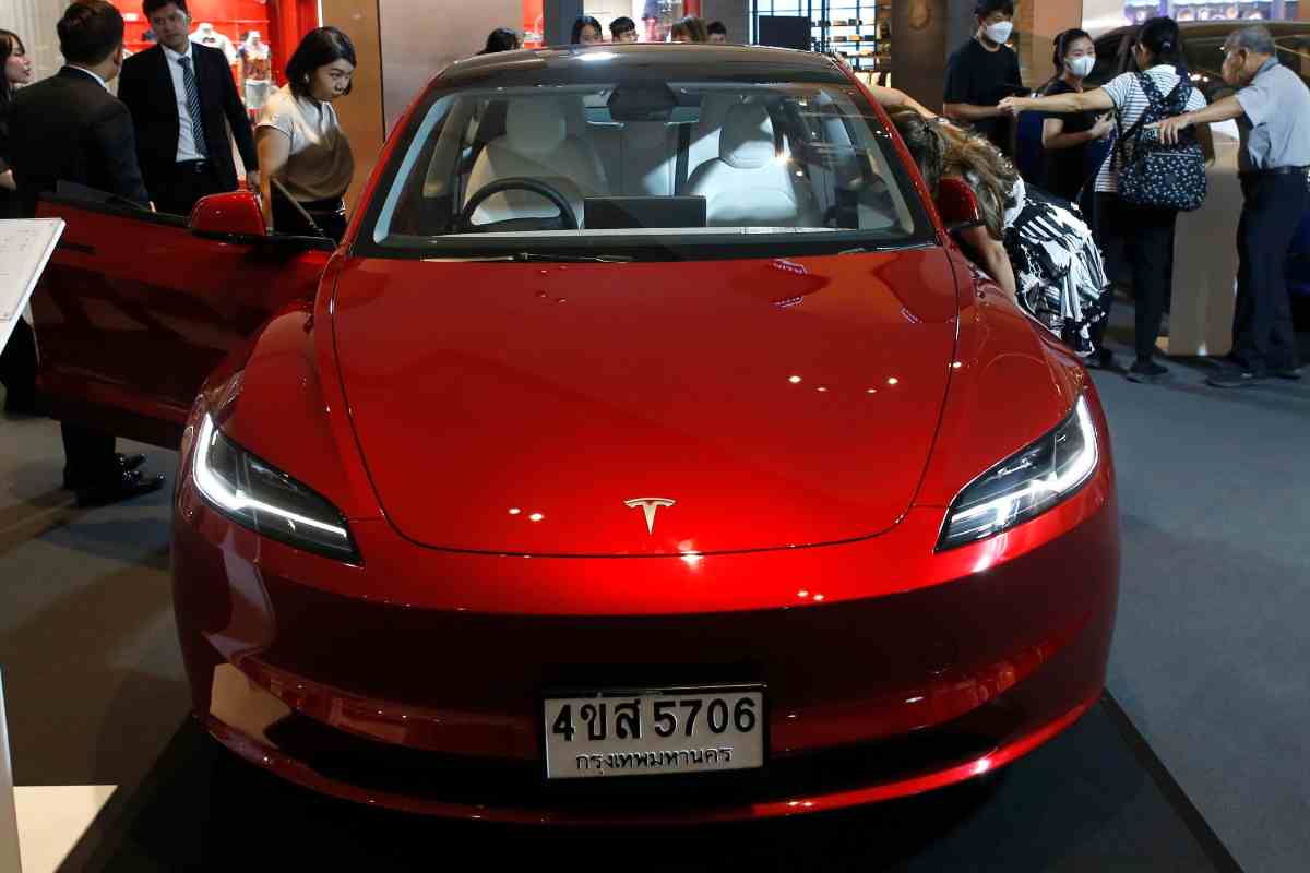 La tecnologia Tesla in crisi