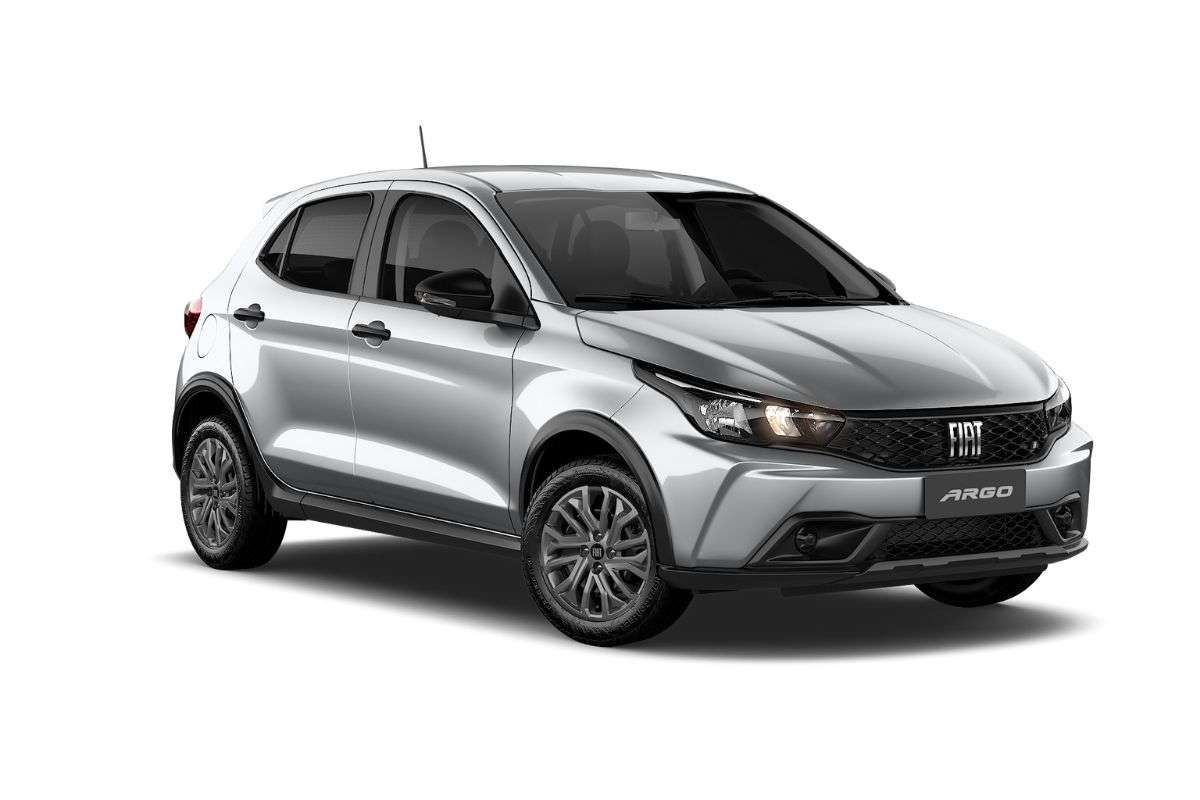 In arrivo una nuova FIAT con motore 1.3 Firefly e cambio CVT: utilizza un carburante economico e innovativo