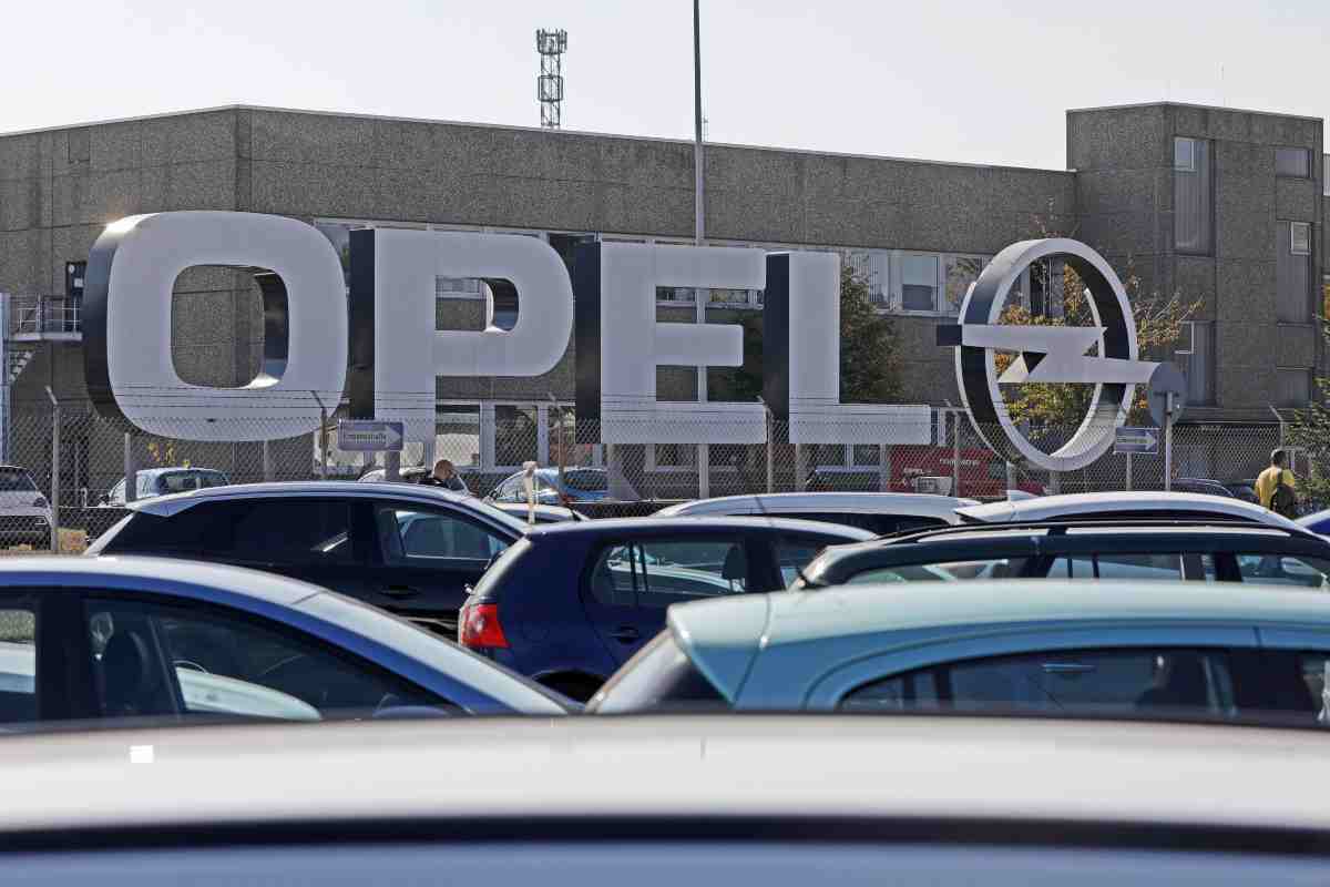 Le Opel più belle e performanti di sempre: con queste modifiche sono diventate piccole e grandi supercar