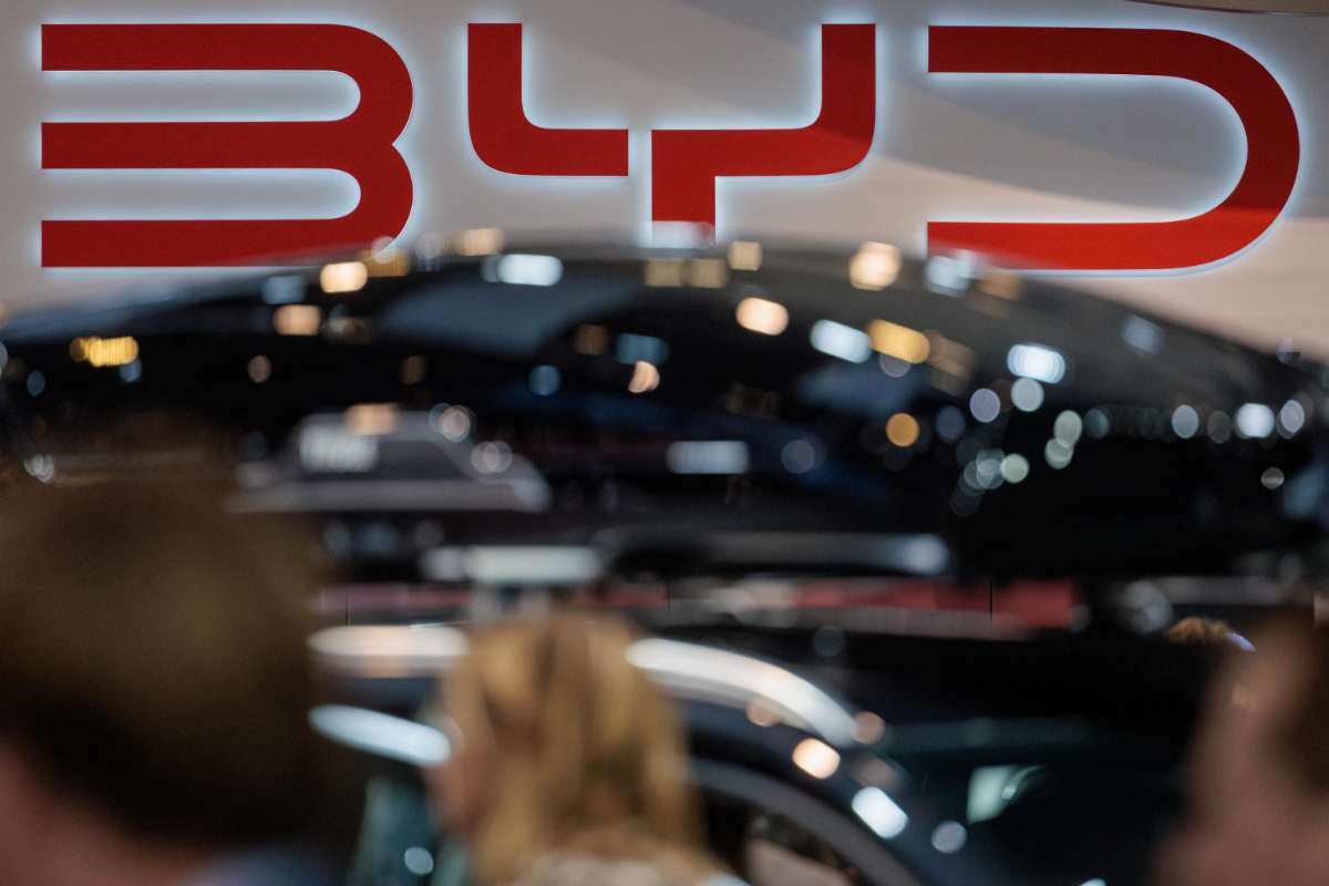BYD decisione a sorpresa