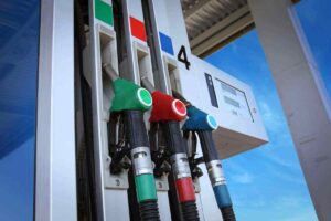 Benzina e diesel clamorosa scoperta