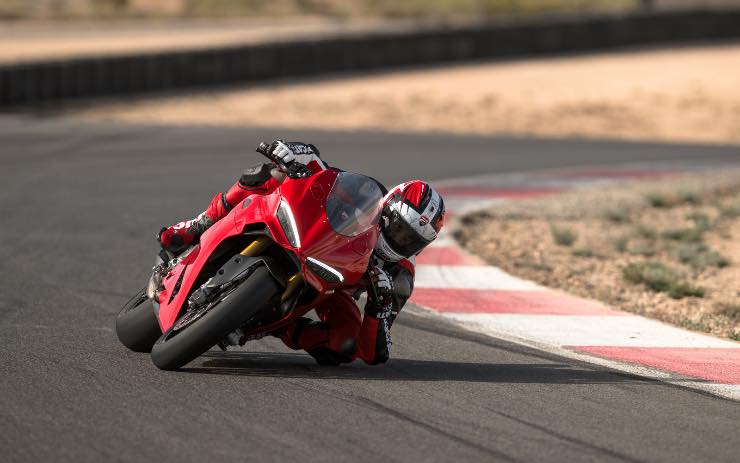 Ducati Panigale V2 nuova bicilindrica