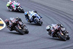 MotoGP pilota costretto all'operazione