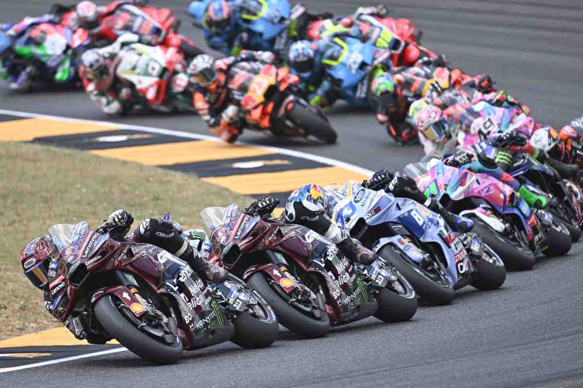 MotoGP esplode la bufera nel team italiano