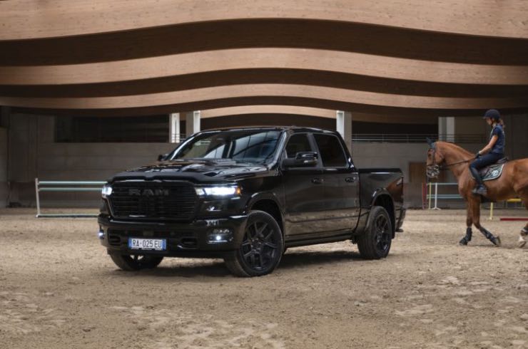Ram 1500 bufala plastica nelle sospensioni